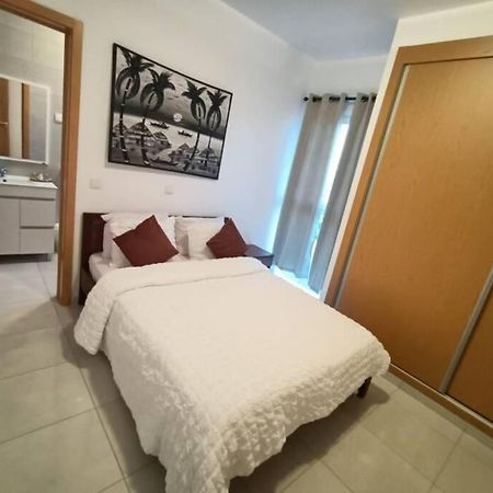 New, Modern, And Cozy 3 Bedroom Apartment. Santa Maria Luaran gambar